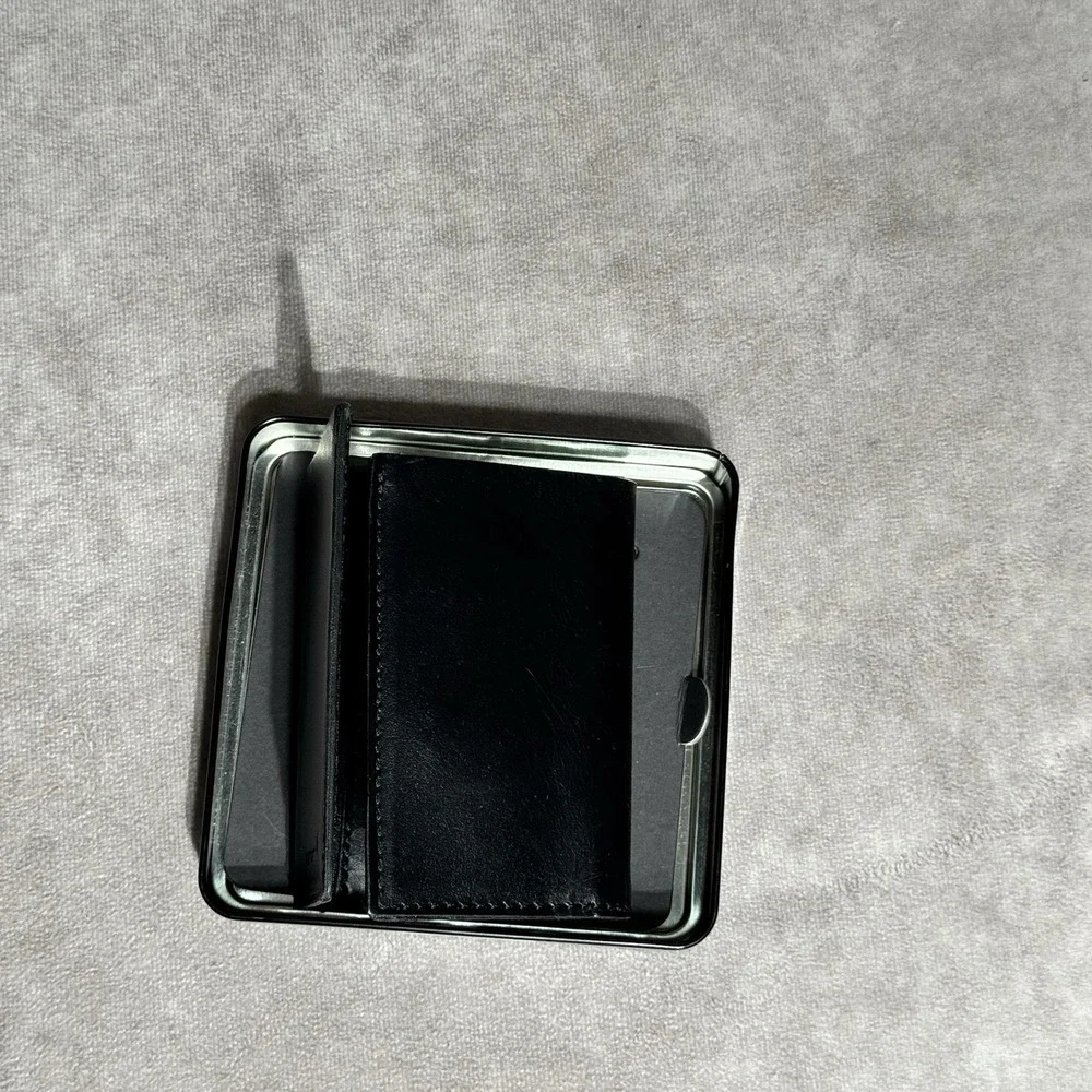 New Mens Carhartt Genuine Leather Wallet Trifold - Black